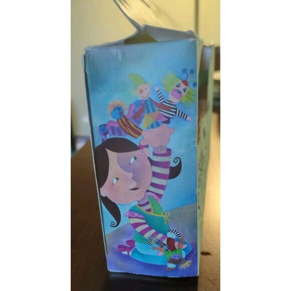 Cirque Du Soleil Finger Puppets Set Of 4 By Manhattan Toy Puppeezles - Picture 3 of 5